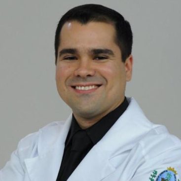 Dr. Rafael Montenegro